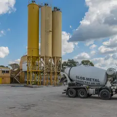 Ile kosztuje gruszka betonu? Cena z transportem i dodatkami